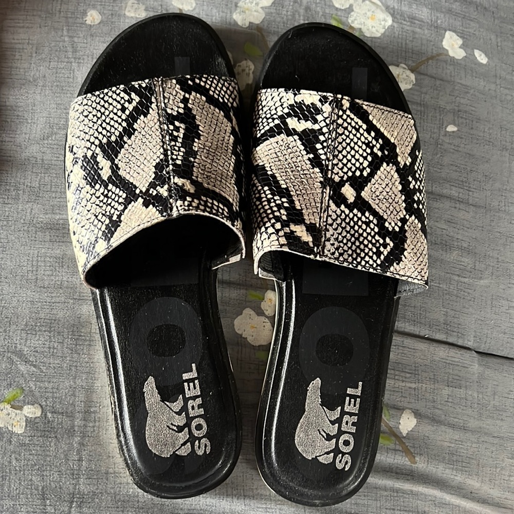 Sorel Ella II Block Slide Sandal Leather Snake Print Women’s Size 8.5